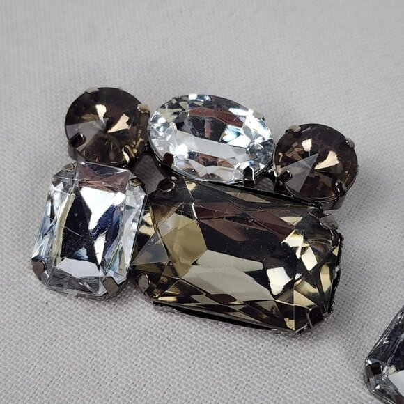 Silver Faceted Glass Crystal Shoe Clips - Picture 3 of 5